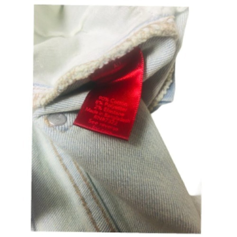 Jennifer Lopez Womens High Rise Light Wash Button Fly Jean Shorts Sz 12 New - Picture 6 of 9